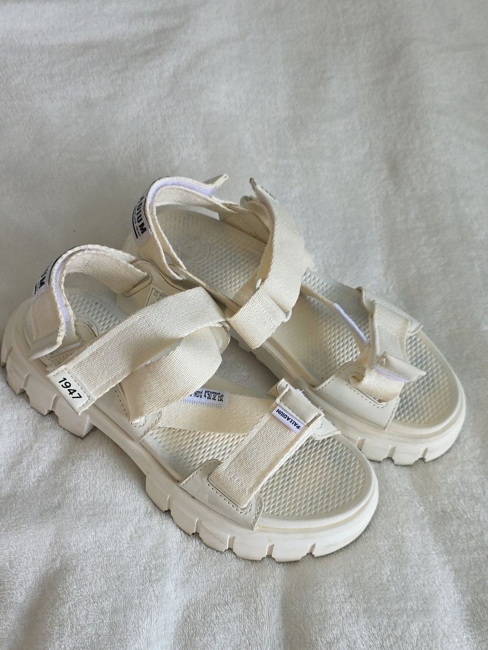 PALLADIUM REVOLT SANDAL MONO